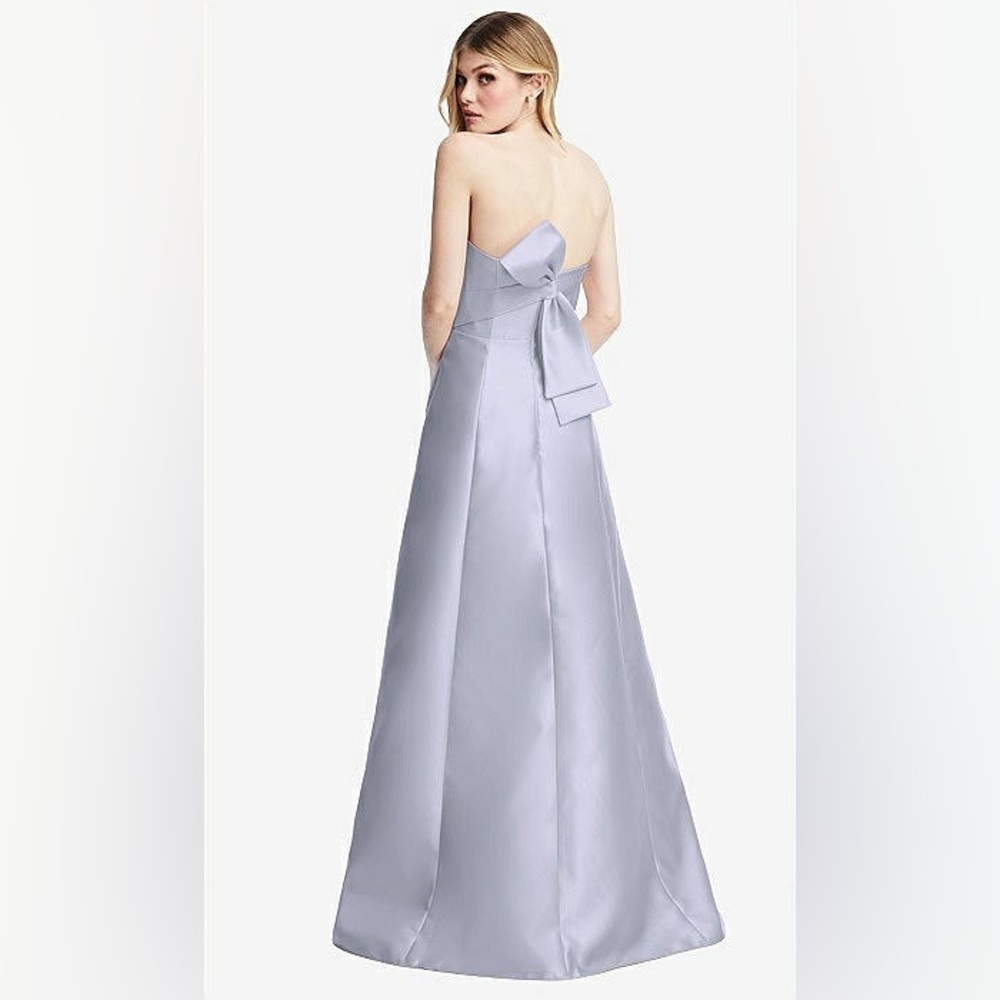 Elegant Strapless Gown